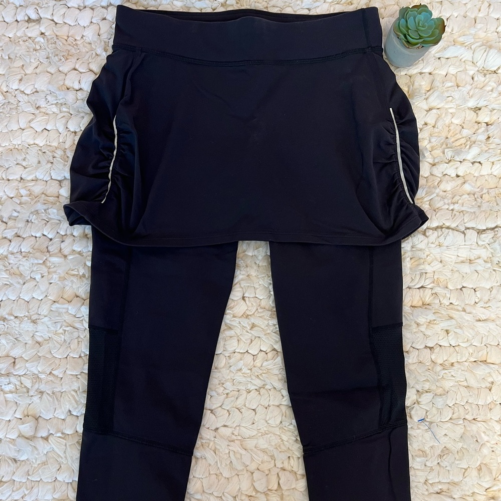 Athleta 2 in 1 Contender